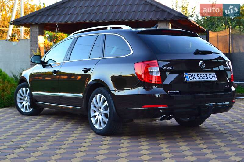 Универсал Skoda Superb 2014 в Сарнах