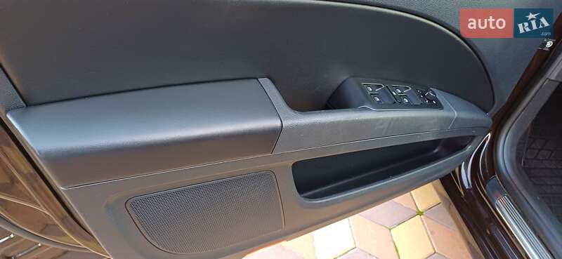 Универсал Skoda Superb 2014 в Сарнах