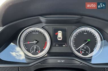 Лифтбек Skoda Superb 2017 в 