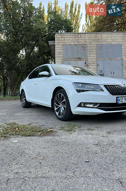 Лифтбек Skoda Superb 2016 в Кривом Роге