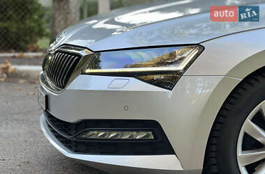 Универсал Skoda Superb 2019 в 
