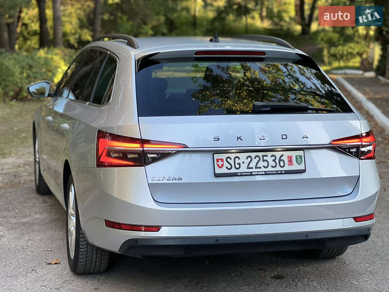 Универсал Skoda Superb 2019 в Дубно