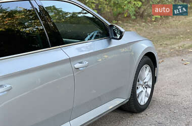 Универсал Skoda Superb 2019 в 