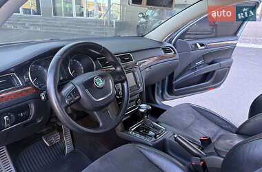 Лифтбек Skoda Superb 2008 в 