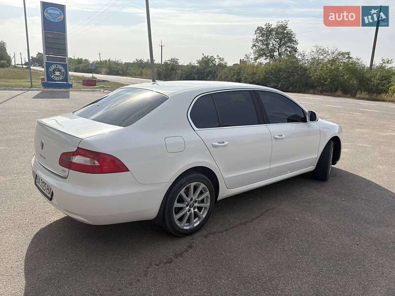 Ліфтбек Skoda Superb 2012 в Бобринці фото 4 Ліфтбек Skoda Superb 2012 в Бобринці
