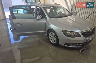 Универсал Skoda Superb 2014 в 