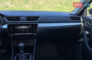 Лифтбек Skoda Superb 2019 в 