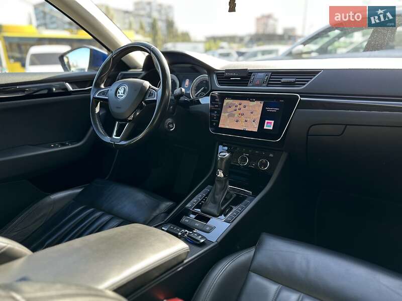 Универсал Skoda Superb 2017 в Киеве
