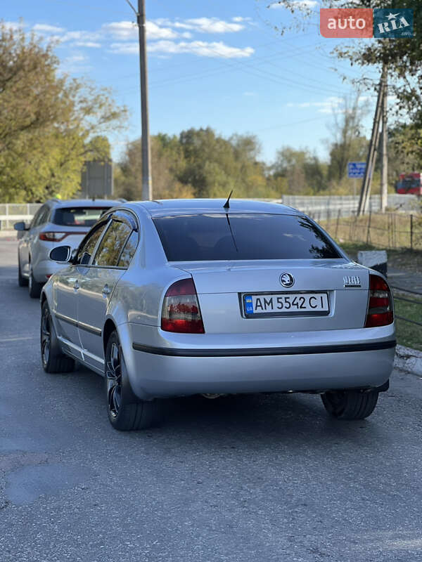 Лифтбек Skoda Superb 2008 в Малине фото 5 Лифтбек Skoda Superb 2008 в Малине