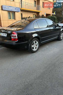 Лифтбек Skoda Superb 2007 в 