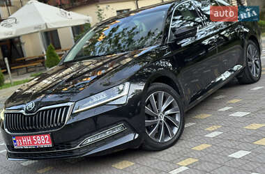 Лифтбек Skoda Superb 2021 в 