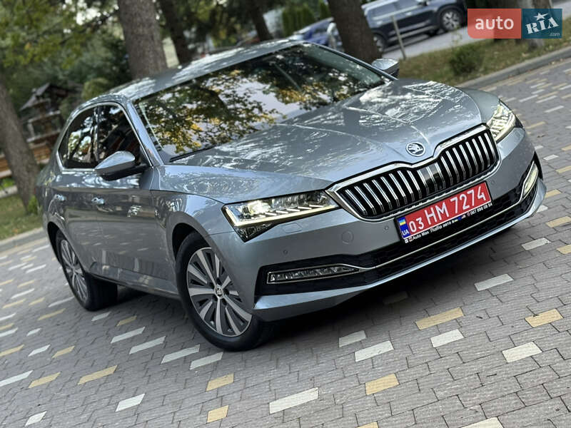 Лифтбек Skoda Superb 2021 в Трускавце