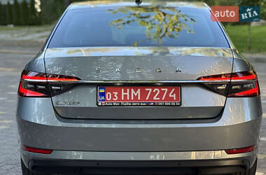 Лифтбек Skoda Superb 2021 в 