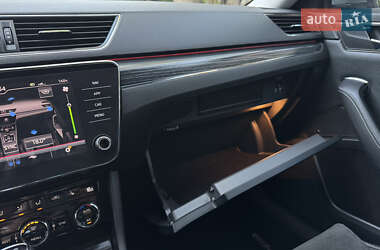 Лифтбек Skoda Superb 2021 в 