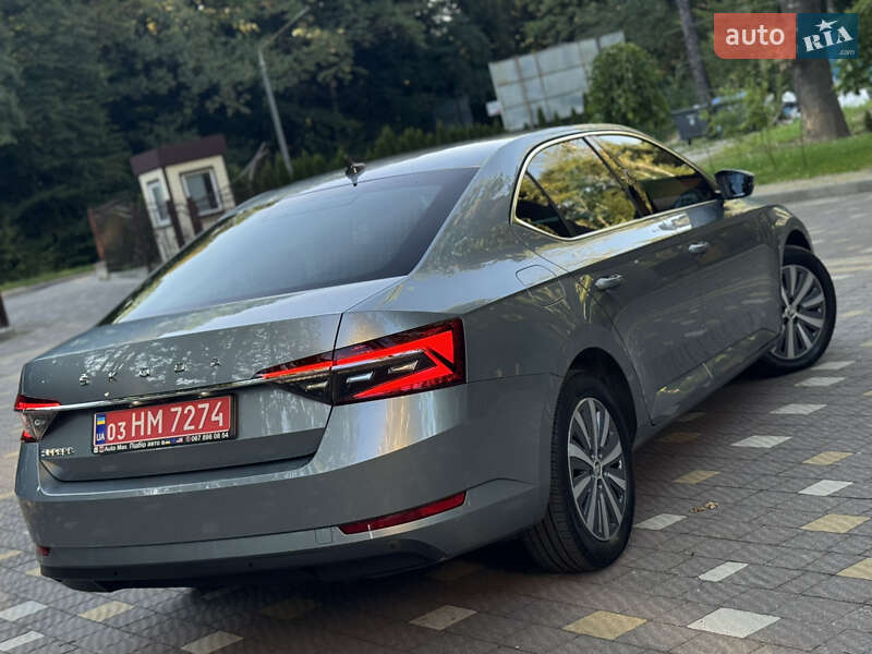 Лифтбек Skoda Superb 2021 в Трускавце
