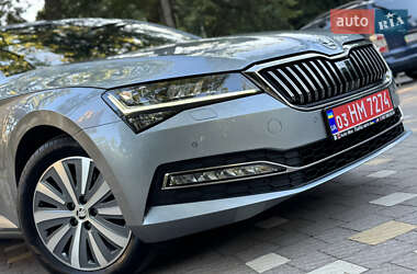 Лифтбек Skoda Superb 2021 в 