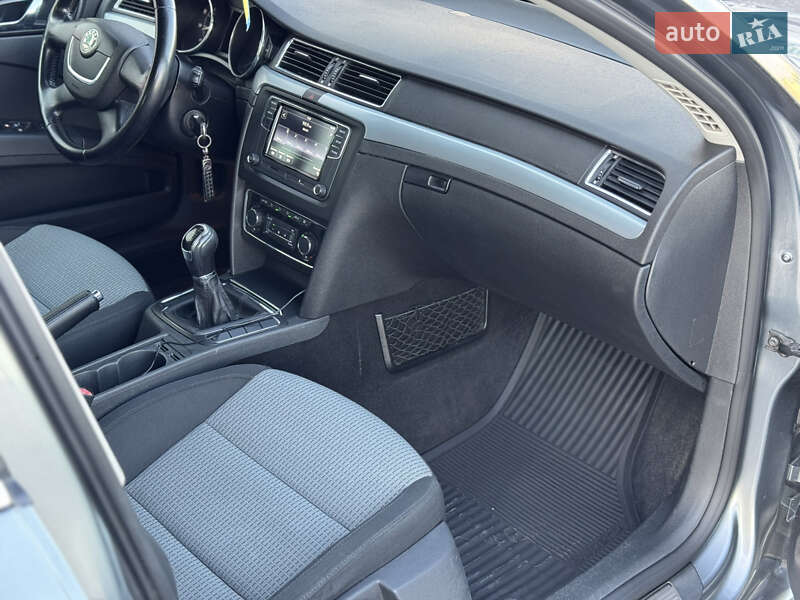 Лифтбек Skoda Superb 2008 в Виннице