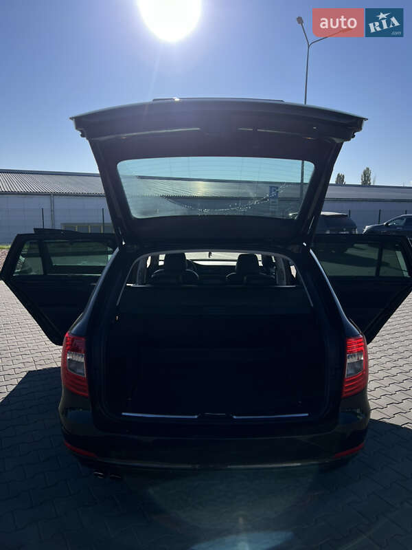 Универсал Skoda Superb 2014 в Луцке