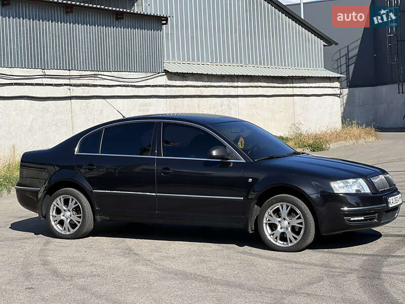 Лифтбек Skoda Superb 2007 в Киеве