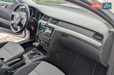 Универсал Skoda Superb 2010 в 
