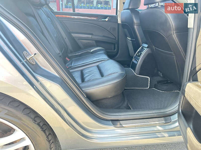Лифтбек Skoda Superb 2009 в Киеве