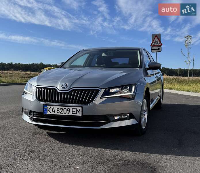 Skoda Superb 2015