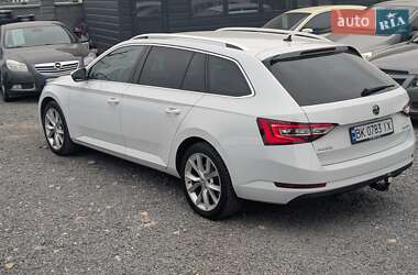 Универсал Skoda Superb 2019 в 