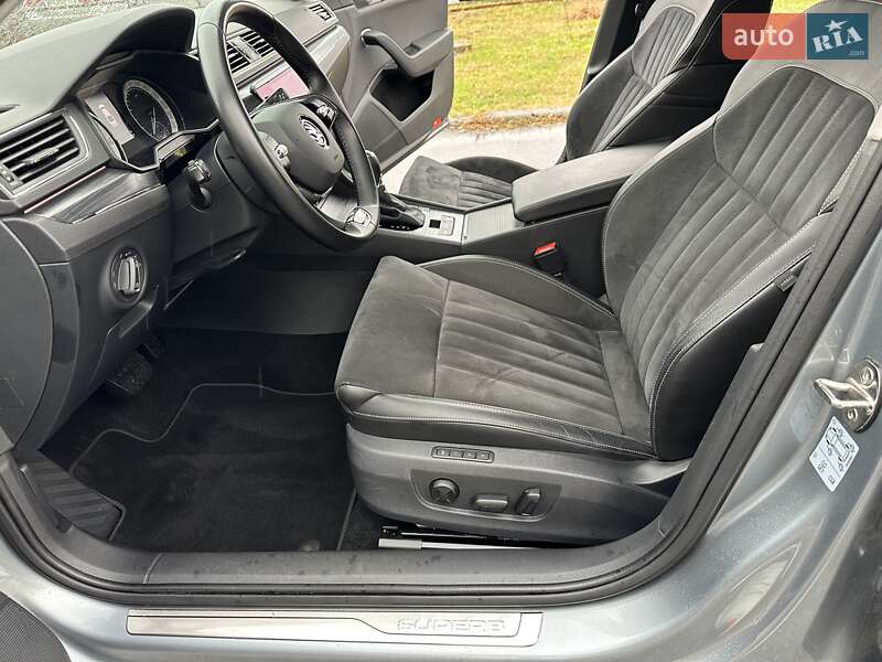 Лифтбек Skoda Superb 2021 в Киеве