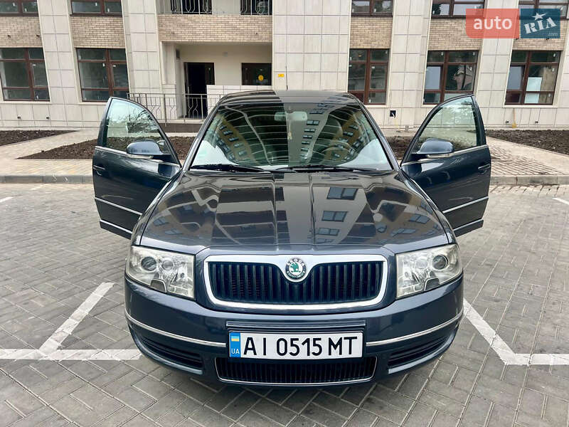 Skoda Superb 2006