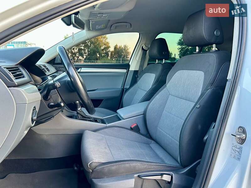 Лифтбек Skoda Superb 2015 в Киеве фото 22 Лифтбек Skoda Superb 2015 в Киеве