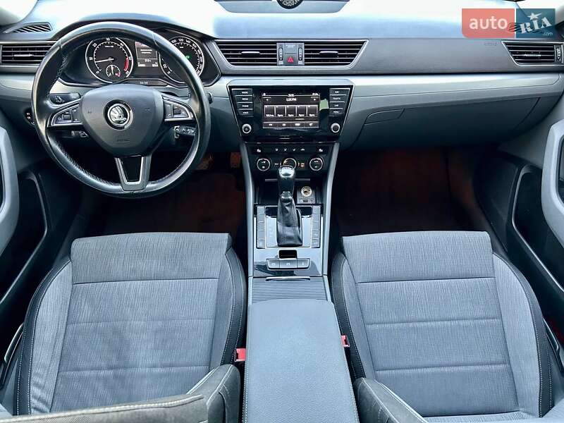 Лифтбек Skoda Superb 2015 в Киеве фото 27 Лифтбек Skoda Superb 2015 в Киеве