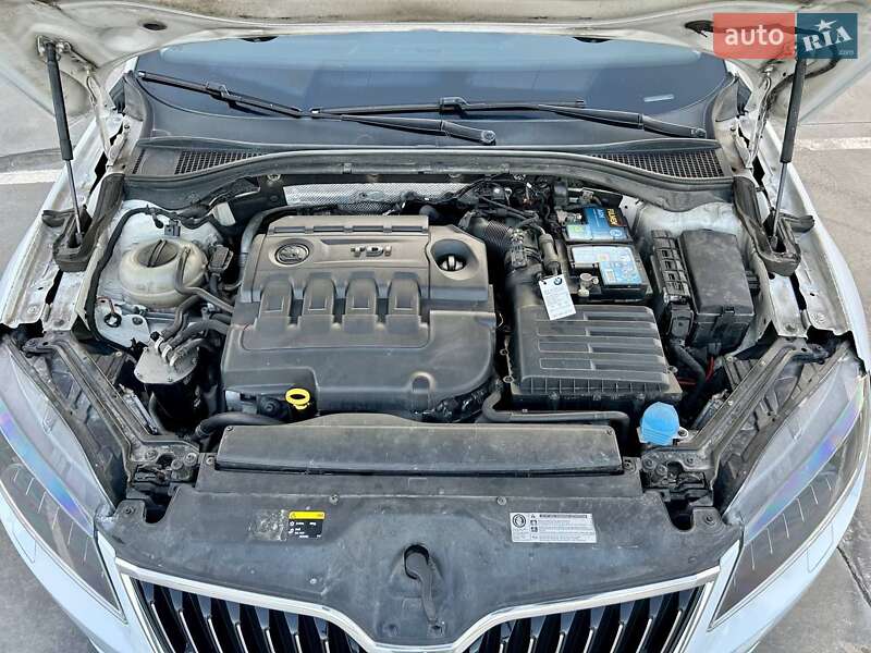Лифтбек Skoda Superb 2015 в Киеве фото 37 Лифтбек Skoda Superb 2015 в Киеве