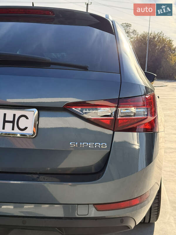 Универсал Skoda Superb 2017 в Звягеле