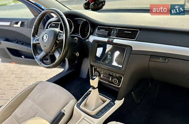 Универсал Skoda Superb 2013 в 