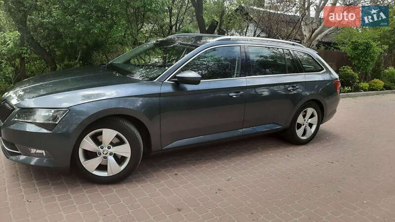 Универсал Skoda Superb 2017 в Львове фото 8 Универсал Skoda Superb 2017 в Львове