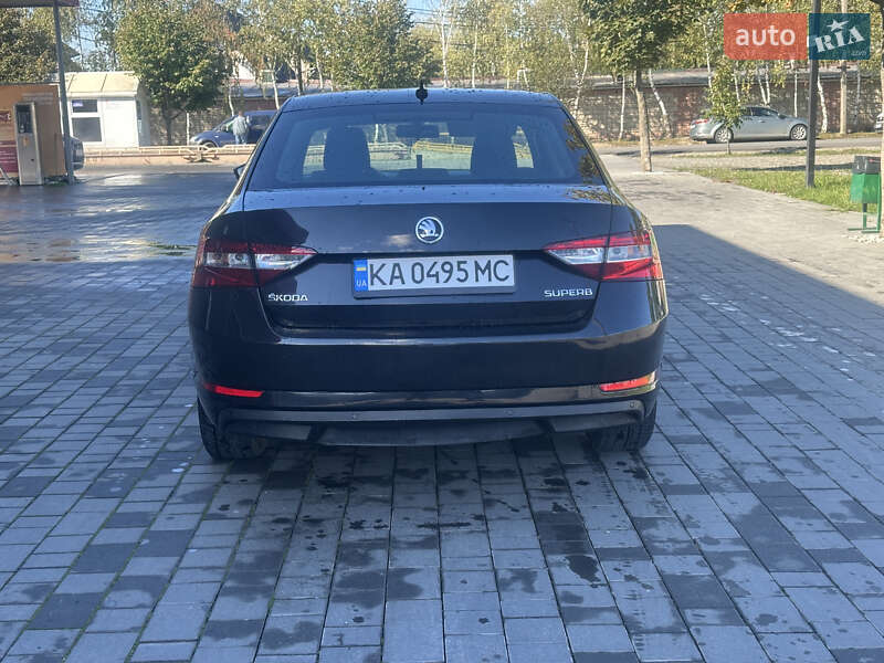 Лифтбек Skoda Superb 2015 в Виноградове фото 15 Лифтбек Skoda Superb 2015 в Виноградове