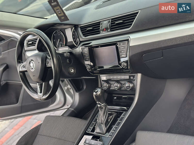 Лифтбек Skoda Superb 2016 в Берегово