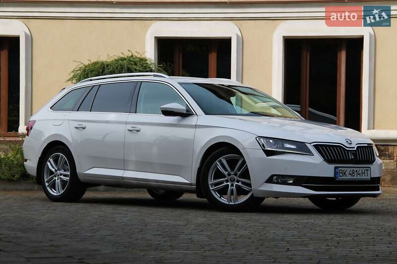 Универсал Skoda Superb 2016 в Сарнах