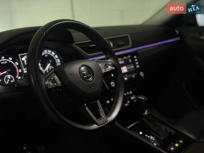 Лифтбек Skoda Superb 2018 в Киеве