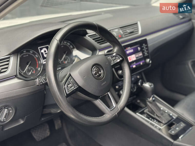 Лифтбек Skoda Superb 2018 в Киеве