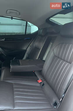 Лифтбек Skoda Superb 2015 в 