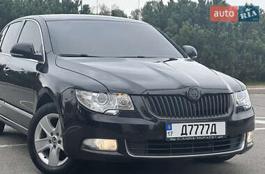 Лифтбек Skoda Superb 2008 в 