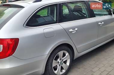 Универсал Skoda Superb 2012 в 