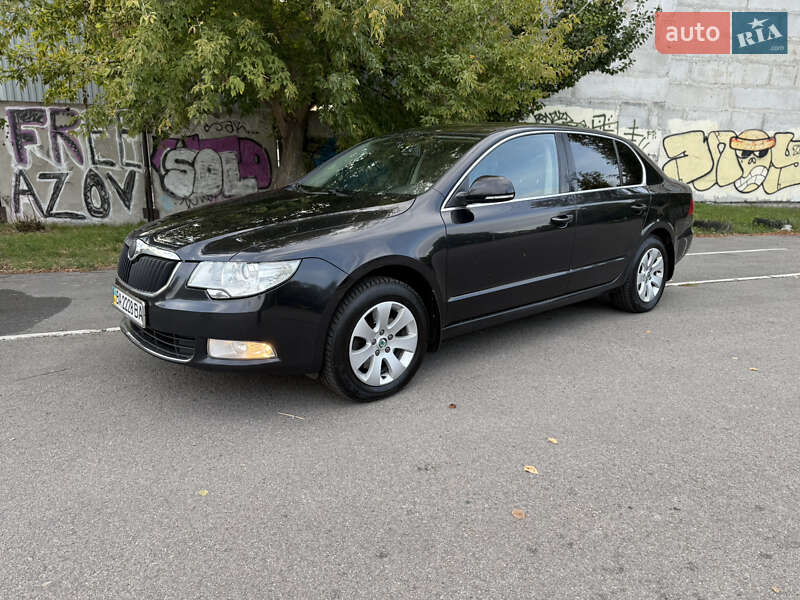 Skoda Superb 2012 Skoda Superb 2012