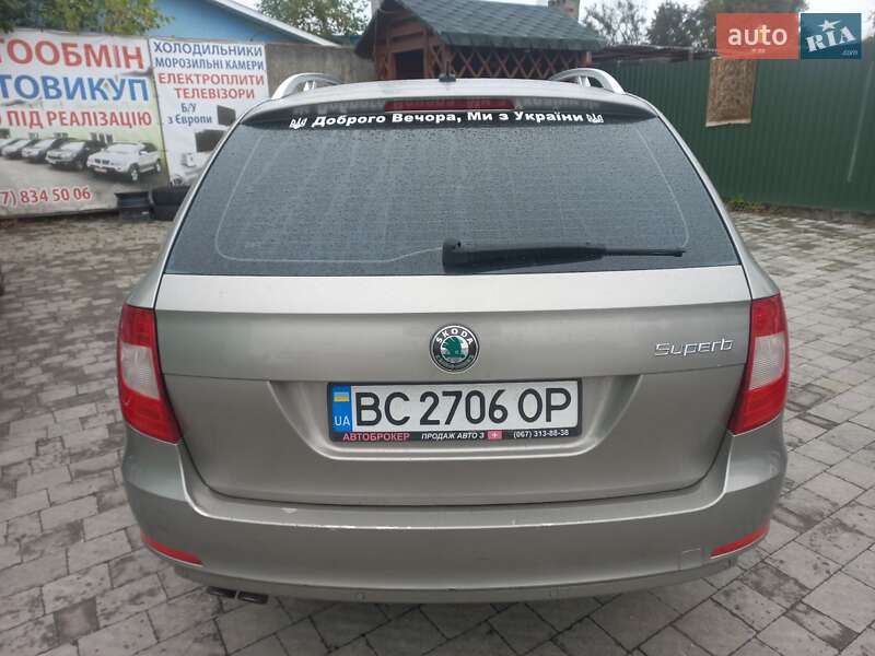Универсал Skoda Superb 2010 в Шептицькому
