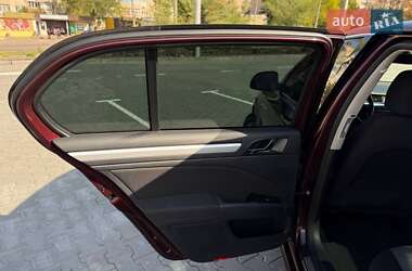 Лифтбек Skoda Superb 2012 в 