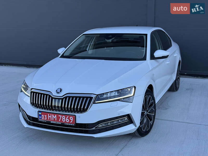 Лифтбек Skoda Superb 2023 в Броварах