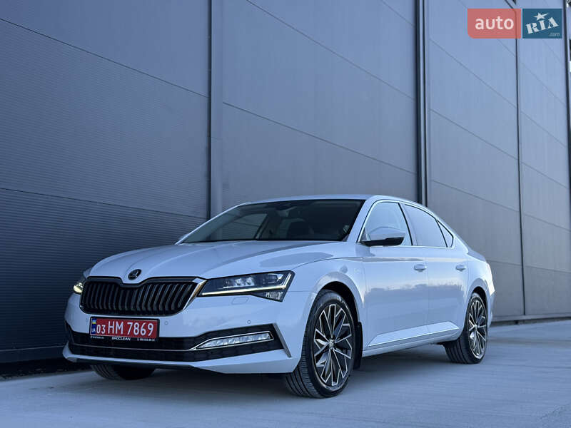 Лифтбек Skoda Superb 2023 в Броварах
