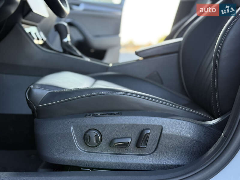 Лифтбек Skoda Superb 2023 в Броварах