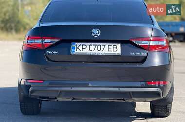 Лифтбек Skoda Superb 2018 в 